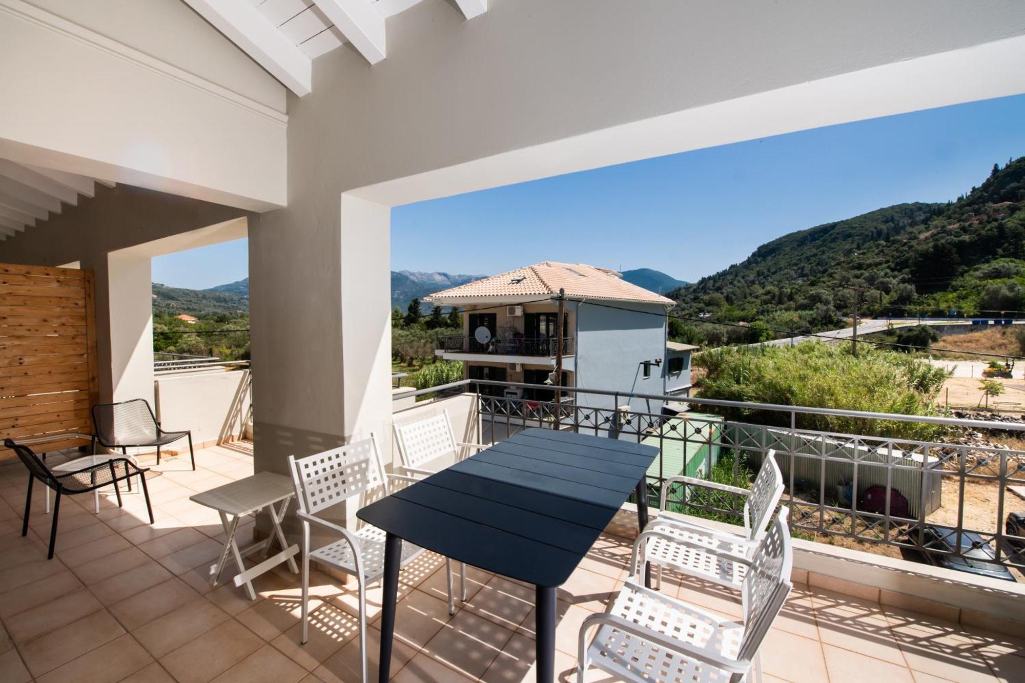 Drakatos Apartments Vassiliki Esterno foto